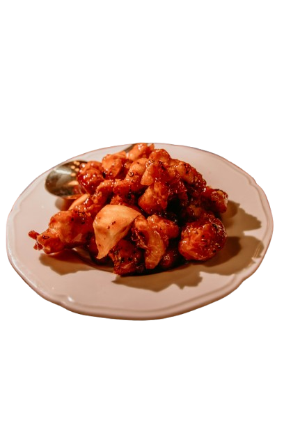 daniel-cJkXFB6byWE-unsplash-removebg-preview